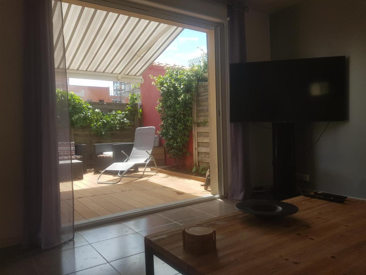 Joli Appartement 50 M2 Classe 3 Etoiles Avec Terrasse Et Jardin Λα Ροσέλ Εξωτερικό φωτογραφία