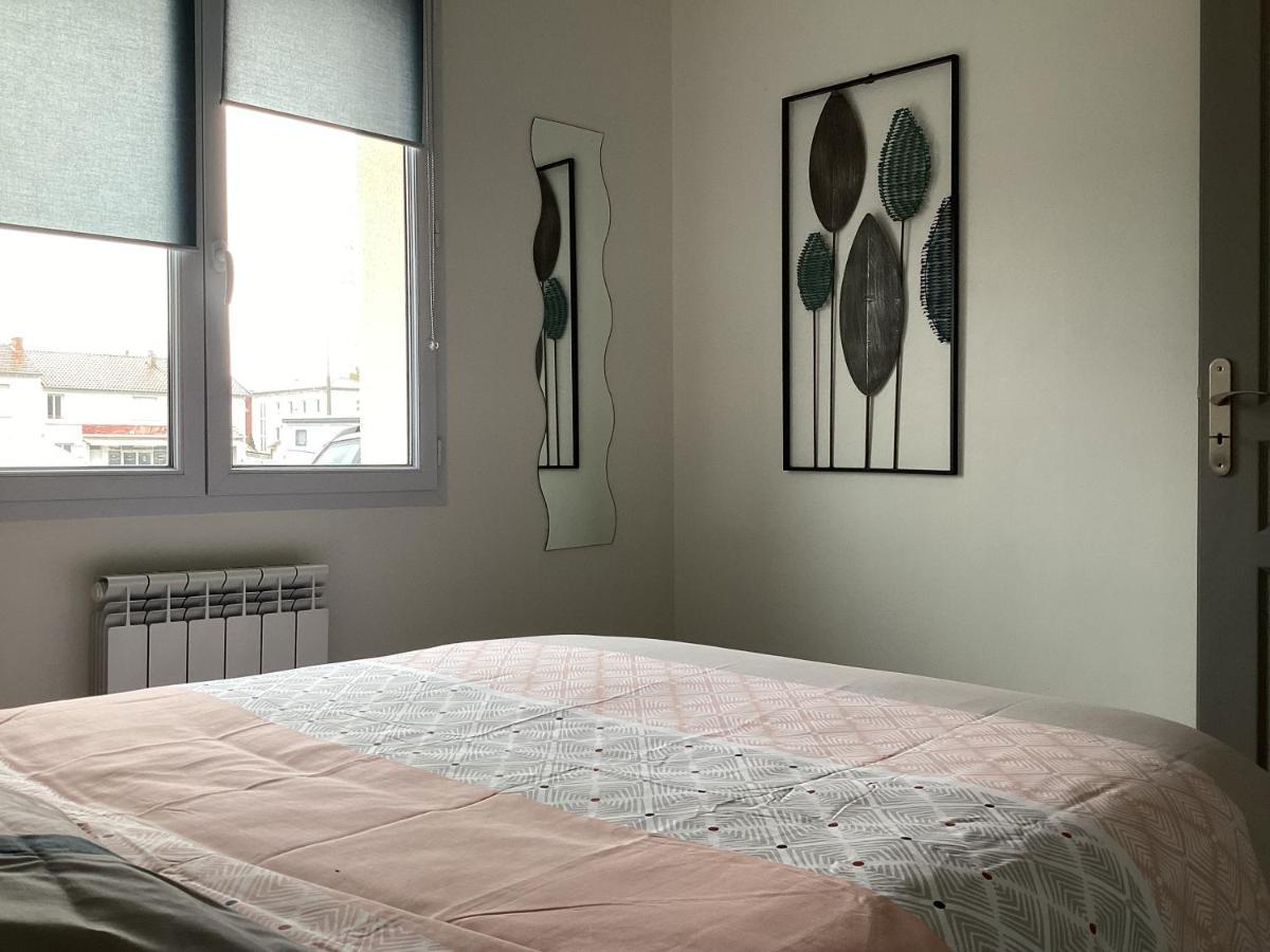 Joli Appartement 50 M2 Classe 3 Etoiles Avec Terrasse Et Jardin Λα Ροσέλ Εξωτερικό φωτογραφία